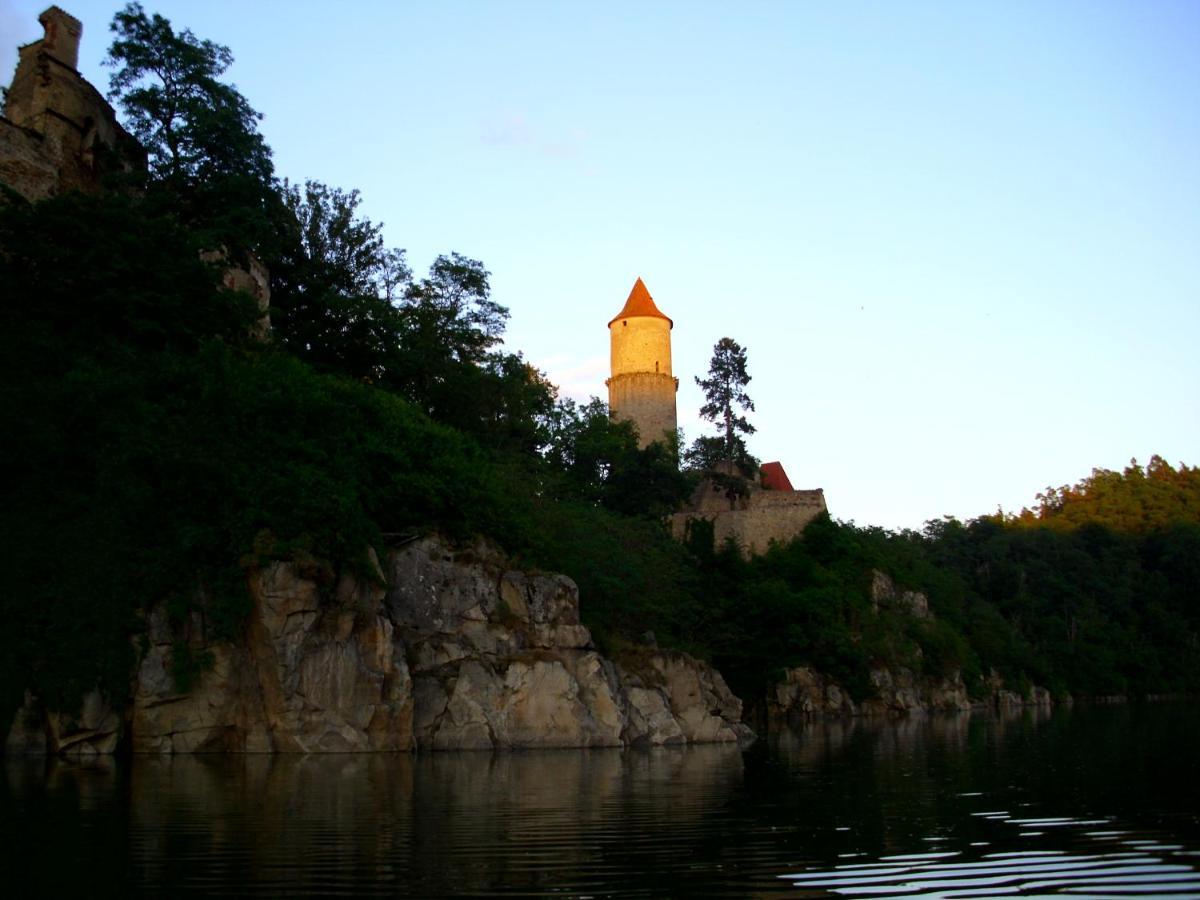 Apartmány nad Otavou Zvíkovské Podhradí Esterno foto